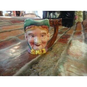Cute vintage Handpainted elf old guy small creamer cup MADE IN JAPAN
